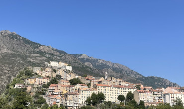 Local commercial ou logement à renover.